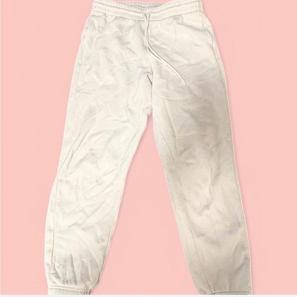 Aritzia Pants - Aritzia TNA Cozy Fleece White Sweatpants